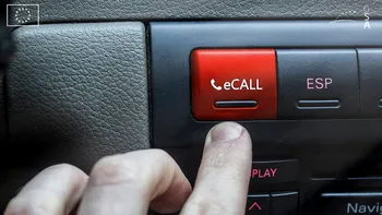 Mașina ta sună singură la 112, dacă faci accident: cum funcționează tehnologia eCall