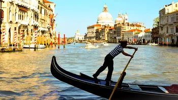 Veneția s-a săturat de turiști. Ce trebuie să facă vizitatorii de acum