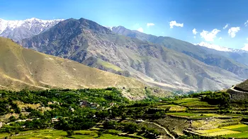 Afganistan, splendida țară a celor o mie de sori și voalul taliban