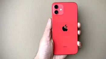 Apple uimește prin faptul că ascultă de vocea consumatorilor săi: decizia controversată, amânată