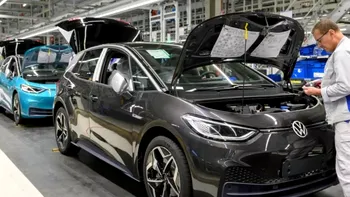 Criza cipurilor pune la pământ industria auto. Când va reveni situația la normal