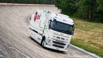 Camionul electric de la Volvo, în Cartea Recordurilor: cu ce a luat fața concurenței