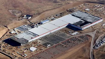 Tesla a început construcția unei mega-fabrici: de ce e important pentru noi
