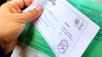 E război pe piața RCA: asiguratorii și service-urile își aruncă acuzații dure, șoferii au de suferit