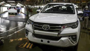 Criza semiconductoarelor continuă: Toyota forțată să încetinească producția, din nou