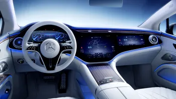Mercedes-Benz continuă să inoveze: ce vei putea face cu mașina din 2022