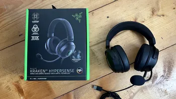 REVIEW Razer Kraken v3 Hypersense, cel mai bun headset pentru jocuri, dar și filme
