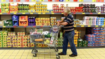 Scumpiri peste tot, în România: cu cât plătești mai mult coșul de cumpărături, decât anul trecut