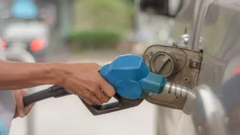 Toți șoferii români trebuie să știe, se întâmplă la pompă: petrolul s-a dus în cap, care este explicația