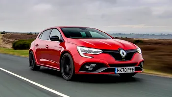 Acordul dintre Renault și sindicatele franceze: ce presupune și cum sunt afectați angajații