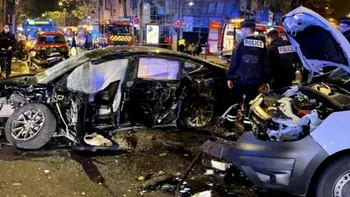 Siguranța mașinilor Tesla, sub semnul întrebării: de ce au fost scoase de pe taxi, ce s-a întâmplat