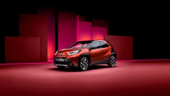 Problemele cu lanțurile de aprovizionare continuă: Toyota oprește producția