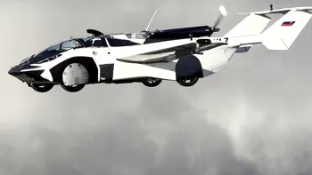 Mașina zburătoare futuristă se transformă dintr-un vehicul rutier în avion: când va zbura