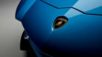 Lamborghini se confruntă cu probleme: de ce a decis rechemarea unui model important