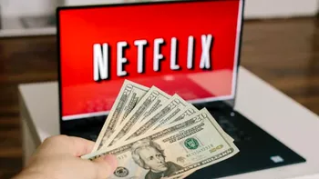 Netflix s-a scumpit și pare să nu se oprească. Cât costă să ai abonament la cel mai popular serviciu de streaming în SUA