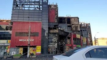 Anchetă în urma incendiului de la Prosper, din București. Proprietarul fusese sancționat, anul trecut, de ISU