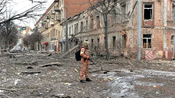 Imagini din satelit. Cum arată orașul-port Mariupol după bombardamentele devastatoare