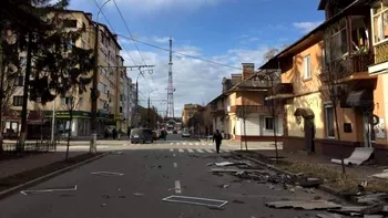 Trupele ruse au bombardat două școli din Chernihiv. Ucrainenii spun că civilii au devenit o țintă