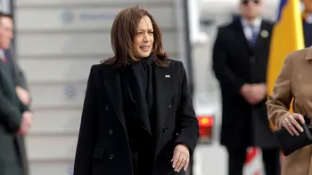 Vicepreședintele SUA, Kamala Harris, a sosit în România. Oficialul va avea discuții cu Klaus Iohannis și va vizita refugiații ucraineni