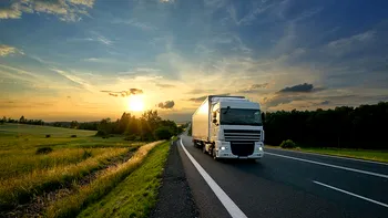 Transportatorii, puși la pământ: fără sprijin, firmele se îndreaptă către faliment curat
