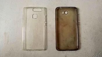 De ce ți se îngălbenește husa la telefon: care este explicația, dar soluția