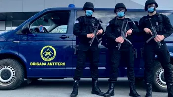 Alertă cu bombă pe Aeroportul Otopeni. Trupele antitero verifică bagajele călătorilor