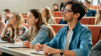 Schimbările climatice, mai importante ca niciodată: cum învață studenții să salveze planeta