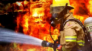 Incendiu într-un centru comercial din Capitală. Toată lumea a fost evacuată VIDEO