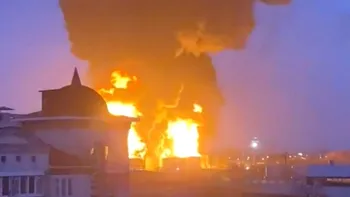 Incendiu la un depozit de combusibil în orașul rusesc Belgorod, lângă granița cu Ucraina VIDEO