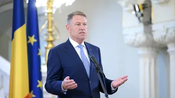 Klaus Iohannis retrimite în Parlament legea privind reorganizarea Agenției Naționale a Medicamentului