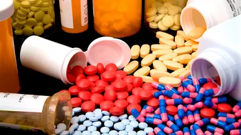 Percheziții în România și Marea Britanie, după ce mai mulți români s-au îmbolnăvit de la medicamente false pentru cancer