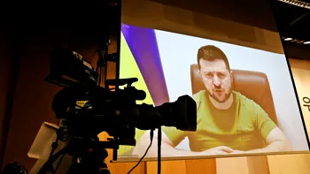 Secretul din spatele discursurilor lui Zelenski. Cine îi scrie liderului ucrainean discursurile: „Un colecționar de idei și emoții“