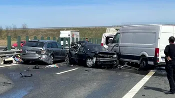 Trei oameni au murit, în urma unui accident grav pe autostrada A1, în Timiș. Printre victime se afla un copil de doi ani