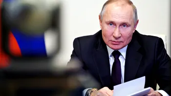 Vladimir Putin a decorat brigada vinovată de masacrul de la Bucha. Soldații care au comis genocidul, felicitați pentru „marele lor eroism“