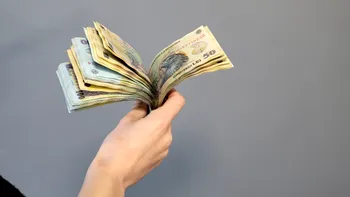 Ce mai face statul cu banii, în numele tău: într-o singură zi s-a împrumutat o sumă uriașă, dar e de-abia începutul
