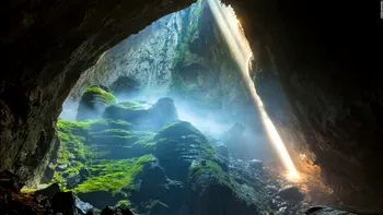 Peștera Son Doong, celebrată de Google: ce trebuie să știi despre cea mai mare peșteră din lume, Sơn Đoòng