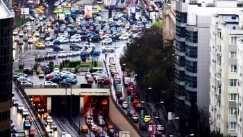 Trafic deviat sau restricționat în mai multe zone din București. Brigada Rutieră, anunț important pentru șoferi