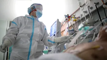 Coreea de Nord raportează încă 15 decese din cauza COVID și sute de mii de îmbolnăviri. Kim Jong-un își donează proviziile medicale