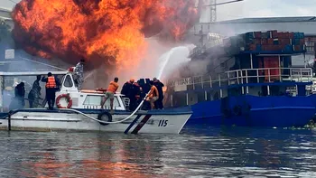 Incendiu masiv pe un feribot în Filipine. Cel puţin şapte persoane au murit şi peste 100 au fost salvate
