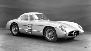 Cea mai scumpă mașină din lume, vândută la licitație: cât a costat Mercedes-Benz 300 SLR Uhlenhaut Coupé