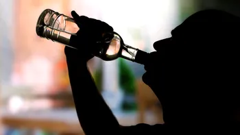 Descoperire științifică importantă: editarea genelor pentru efectele grave în urma consumului excesiv de alcool