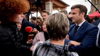 Proteste violente la Paris, față de politicile lui Emmanuel Macron. Aproape 30 de oameni au fost arestați