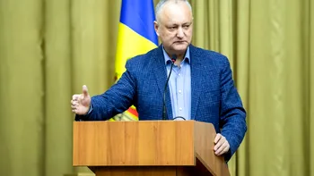 Igor Dodon și cumnatul său ar putea fi arestați pentru 30 de zile. Proteste la Chișinău, după reținerea fostului președinte pentru trădare și corupție