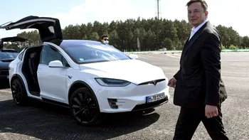 Gestul lui Elon Musk ce trădează planurile pe care le are pentru Tesla: toți acționarii sunt afectați