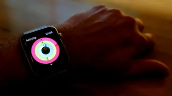 FDA autorizează Rune Labs să folosească Apple Watch pentru a monitoriza boala Parkinson: cum vor funcționa senzorii de mișcare încorporați în Apple Watch