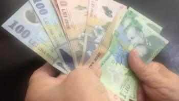 Noi taxe și impozite pentru români: cum te afectează ”foamea” bugetului de stat, de la țigări și jocuri de noroc la PFA-uri