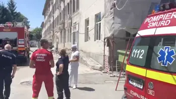 Incendiu în liftul unui spital din Târgu Jiu. Peste 30 de persoane au fost evacuate