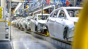 Industria auto din Rusia, în picaj total:„ne confruntăm cu primitivizarea”