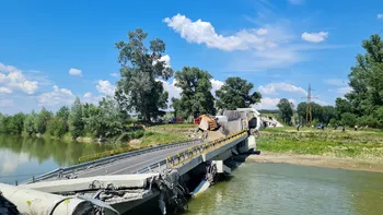 Mai multe anchete au fost deschise după ce podul de la Luțca s-a prăbușit, din nou. Apar noi detalii