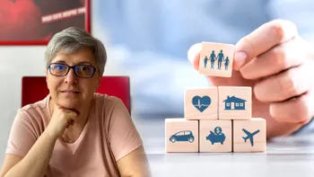 INTERVIU Simona Panaite - piața asigurărilor, în detaliu: de la RCA și CASCO, la PAD, pensii private și asigurări de sănătate